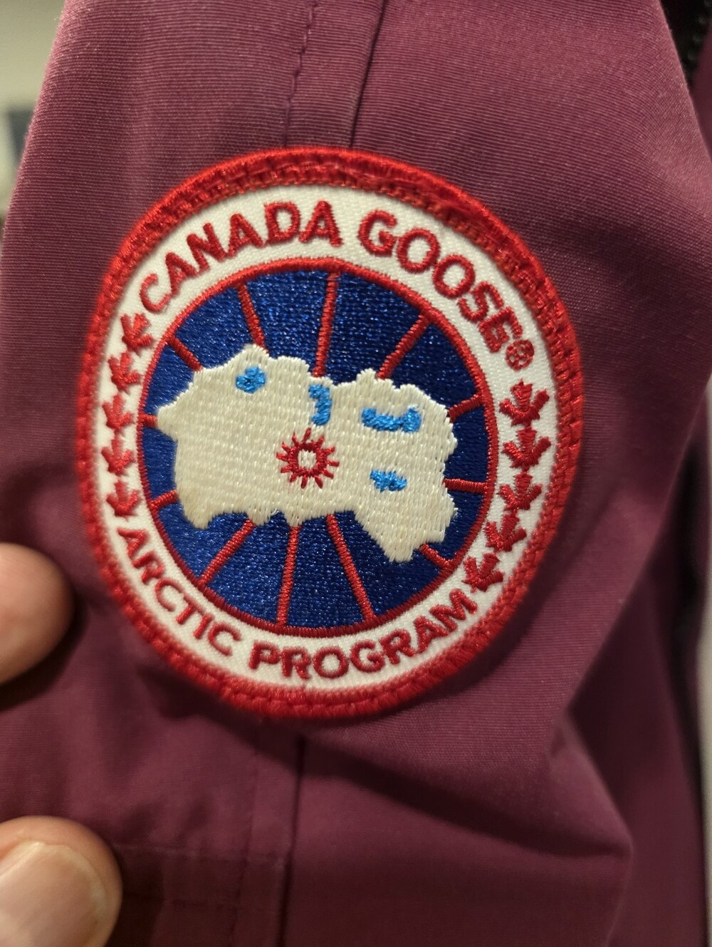 Authentic Canada Goose Youth Chilliwack BomberStyle 7950Y R • Size XL/TG • Colo
